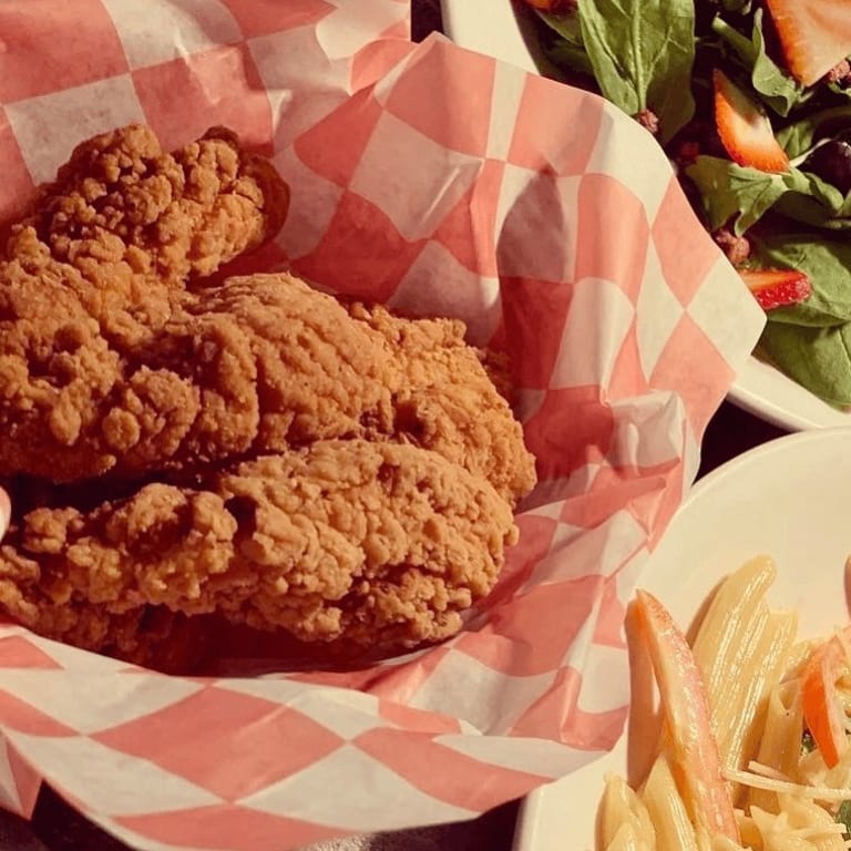 Delicious Chicken Bowl Options