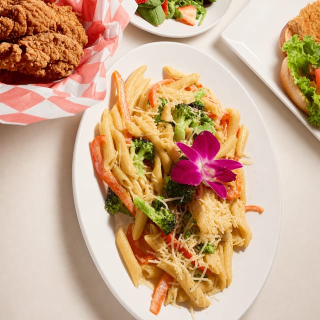 Veggie Mon Pasta.